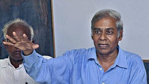 ಸುದ್ದಿಗೋಷ್ಠಿಯಲ್ಲಿ ಕಣ್ಣೀರಿಟ್ಟ ಎಸ್.ಆರ್. ಹಿರೆಮಠ
