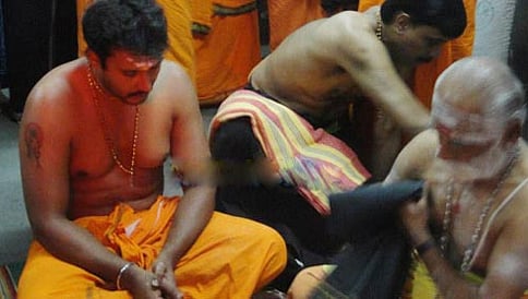 ಅಯ್ಯಪ್ಪ ಸ್ವಾಮಿ ದರ್ಶನಕ್ಕೆ ತೆರಳಿದ ಚಾಲೆಂಜಿಂಗ್ ಸ್ಟಾರ್