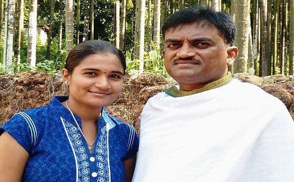 ಹೆಸರು : ಪ್ರತಿಭಾ ಪಾಟೀಲ್ <br>ತಂದೆ  : ಮಹಾಂತೇಶ್ ಬಿ ಪಾಟೀಲ್ <br>ಸ್ಥಳ    : ಕೊಪ್ಪಳ