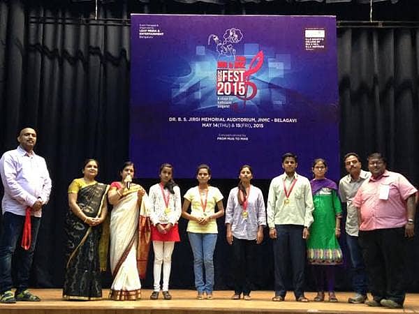 ಮಗ್ ಟು ಮೈಕ್ 2015 ಆಡಿಶನ್ಸ್