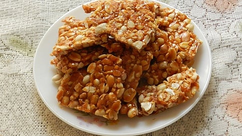 ಕಡಲೆಬೀಜದ ಚಿಕ್ಕಿ