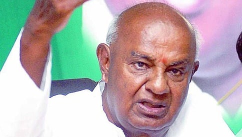 ಸರ್ಕಾರದ ತಾಳಕ್ಕೆ ಚುನಾವಣೆ ಆಯೋಗದ ಕುಣಿತ: ದೇವೇಗೌಡ