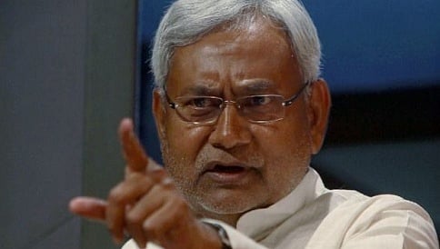 ಬಿಹಾರ ವಿಧಾನಸಭೆ ಚುನಾವಣೆ: ಕದ ತಟ್ಟಿ ನಿತೀಶ್ ಪ್ರಚಾರ