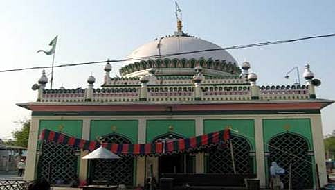 ದರ್ಗಾಕ್ಕೆ ಬೆಂಕಿ ಹಚ್ಚಲು ಯತ್ನ