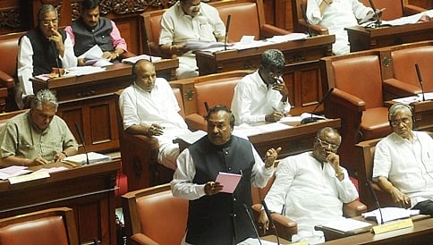 ಅಂಬಿ ಅಲ್ಲಿ ಹಿರೋ ಇಲ್ಲಿ ವಿಲನ್!: ಕೆ.ಎಸ್. ಈಶ್ವರಪ್ಪ