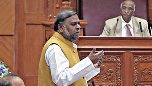 ಆಂಜನೇಯಗೆ ಸ್ವಪಕ್ಷೀಯ ಶಾಸಕರಿಂದಲೇ ಚಾಟಿ