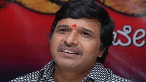 ನಿರ್ದೇಶಕ ಎಸ್ ನಾರಾಯಣ್ ಹಣ ಕಳವು