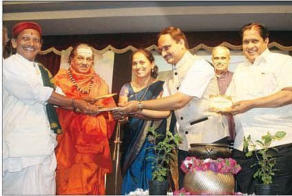ಭಾರತೀಯ ವಿದ್ಯಾಭವನದಲ್ಲಿ ಸಂಸ್ಕೃತ ಸಂಗೀತ ಯಾನ ಅಭಿಯಾನಕ್ಕೆ ಚಾಲನೆ: ಸಾಮರಸ್ಯಂ ಸಿ.ಡಿ ಬಿಡುಗಡೆ