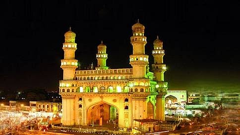 ಹೈದರಾಬಾದ್ನಲ್ಲಿ ಹಾಡಹಗಲೇ ಗುಂಡಿನ ದಾಳಿ