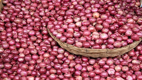 ಬೆಲೆ ಏರಿಕೆ ತಡೆಗೆ ಈರುಳ್ಳಿ ಆಮದು