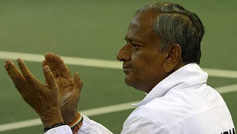 ಶಿವಪ್ರಕಾಶ್, ಜೇಮ್ಸ್ ಗೆ ಧ್ಯಾನ್‍ಚಂದ್ ಗೌರವ