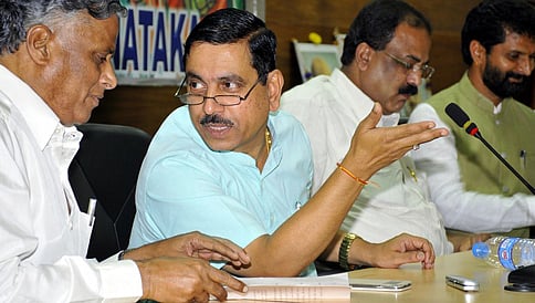 ಕಳಸಾ ಬಂಡೂರಿ ಯೋಜನೆ: ಕಾಂಗ್ರೆಸ್ ಮೊದಲು ಮಾತಾಡಲಿ: ಜೋಶಿ