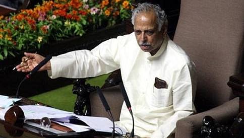 ರಾಜಕಾರಣಿಗಳು ಕತ್ತೆ ಕಾಯ್ತಿದ್ದಾರೋ?: ಕಾಗೋಡು ತಿಮ್ಮಪ್ಪ