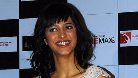 'ಬಾದ್ಷಾಹೋ' ಇಂದ ಹೊರಬಂದ ಶೃತಿ ಹಾಸನ್