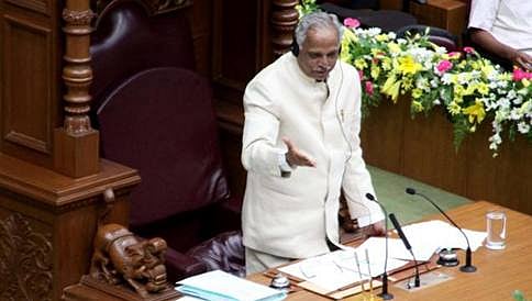 ಸರ್ಕಾರಕ್ಕೆ ಸ್ಪೀಕರ್ ಬರದ ಚಾಟಿ
