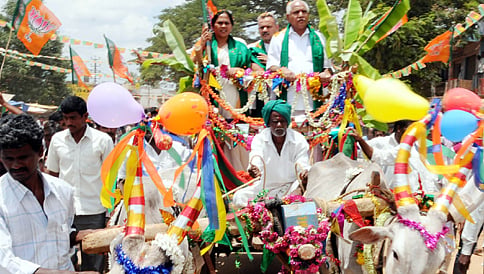 ಬರ ನೀಗಿಸದಿದ್ದರೆ ಬಡಿಗೆ ಹಿಡಿದು ವಿಧಾನಸೌಧಕ್ಕೆ ಮುತ್ತಿಗೆ