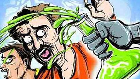 ಬೇರೆ ಯುವತಿಯನ್ನು ವರಿಸಲು ಮುಂದಾದ ಪ್ರಿಯಕರನಿಗೆ ಆ್ಯಸಿಡ್ ಎರಚಿದ ಯುವತಿ