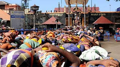 ಟ್ರ್ಯಾಕ್ಸ್ ವಾಹನಕ್ಕೆ ಲಾರಿ ಡಿಕ್ಕಿ: 3 ಅಯ್ಯಪ್ಪ ಭಕ್ತರು ಸಾವು