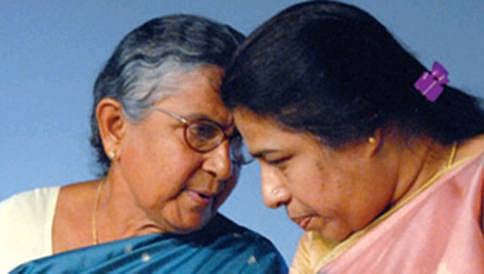 ಮಹಿಳಾ ಅಭಿವ್ಯಕ್ತಿಗೆ ಸಾಲು ಸಾಲು ಸವಾಲು