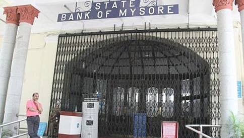ಬ್ಯಾಂಕ್ ಮುಷ್ಕರ; ಗ್ರಾಹಕ ತತ್ತರ