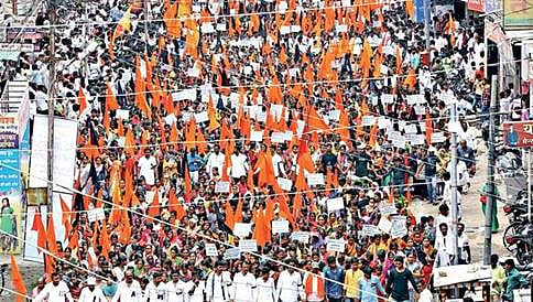 ಮರಾಠ-ದಲಿತರ ನಡುವೆ ಸಂಘರ್ಷ: ಪುಣೆಯಲ್ಲಿ ಪರಿಸ್ಥಿತಿ ಉದ್ವಿಗ್ನ, ಹಲವರಿಗೆ ಗಾಯ