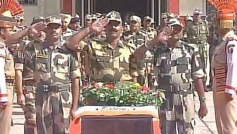 ವೀರ ಯೋಧ ಗುರ್ನಾಮ್ ಸಿಂಗ್'ಗೆ ಅಂತಿಮ ನಮನ ಸಲ್ಲಿಸಿದ ಭಾರತೀಯ ಸೇನೆ