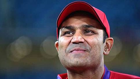 ಬ್ಯಾಂಕ್ ಮುಂದೆ ಕ್ಯೂ ನಿಲ್ಲಲು ಸಿಟ್ಟಾಗಬೇಡಿ; ಯೋಧ ಹನುಮಂತಪ್ಪರನ್ನು ನೆನಪಿಸಿಕೊಳ್ಳಿ: ಸೆಹ್ವಾಗ್