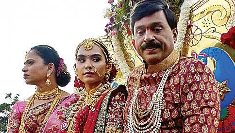 ಬೆಂಗಳೂರು: ರೆಡ್ಡಿ ಪುತ್ರಿ ಅದ್ಧೂರಿ ವಿವಾಹಕ್ಕೆ ತಟ್ಟಲಿಲ್ಲ ನೋಟು ನಿಷೇಧದ ಬಿಸಿ