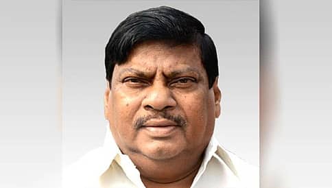 ನೋಟು ನಿಷೇಧದ ವಿರುದ್ಧ ಟಿಡಿಪಿ ಸಂಸದನ ವಿನೂತನ ಪ್ರತಿಭಟನೆ