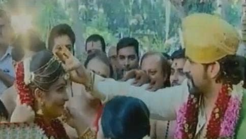 ದಾಂಪತ್ಯ ಜೀವನಕ್ಕೆ ಕಾಲಿಟ್ಟ ತಾರಾ ಜೋಡಿ ಮಿಸ್ಟರ್ ಅಂಡ್ ಮಿಸಸ್ ರಾಮಾಚಾರಿ