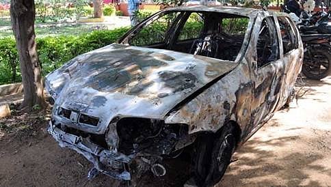 ತಾ೦ಜೇನಿಯಾ ವಿದ್ಯಾಥಿ೯ನಿ ಮೇಲೆ ಹಲ್ಲೆ: ಪೊಲೀಸರ ಅಮಾನತಿಗೆ ಕೆಎಟಿ ತಡೆ