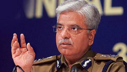 ಜೆಎನ್ ಯು ವಿವಾದ: ಪತ್ರಕರ್ತರ ಮೇಲೆ ದಾಳಿ ಮಾಡಿದ್ದ ವಕೀಲರ ವಿರುದ್ಧ ಎಫ್ ಐಆರ್