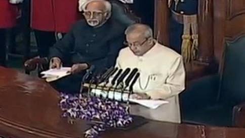 ಪ್ರಜಾಪ್ರಭುತ್ವ ಮನೋಧರ್ಮ ಅಡ್ಡಿ ಉಂಟು ಮಾಡುವುದಕ್ಕಿಂತ ಚರ್ಚೆಗೆ ಹೆಚ್ಚು ಪ್ರಾಮುಖ್ಯತೆ ನೀಡುತ್ತದೆ: ಪ್ರಣಬ್ ಮುಖರ್ಜಿ