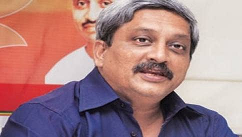 ಮಹಿಳೆಯರಿಗೆ ಯುದ್ಧ ಕಾರ್ಯಾಚರಣೆಯಲ್ಲಿ ಪಾಲ್ಗೊಳ್ಳಲು ಹಂತ ಹಂತವಾಗಿ ಅವಕಾಶ: ಮನೋಹರ್ ಪರಿಕ್ಕರ್