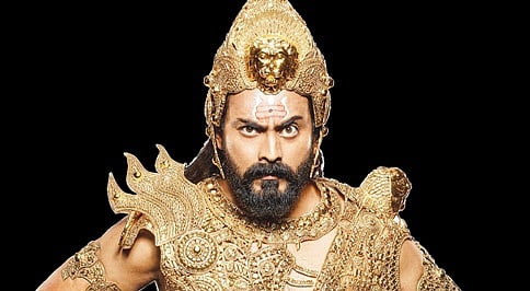 ರಾವಣನಾಗಿ ೨೫ ಕೆಜಿ ಭಾರದ ಉಡುಗೆ ತೊಟ್ಟ ಜೆಕೆ