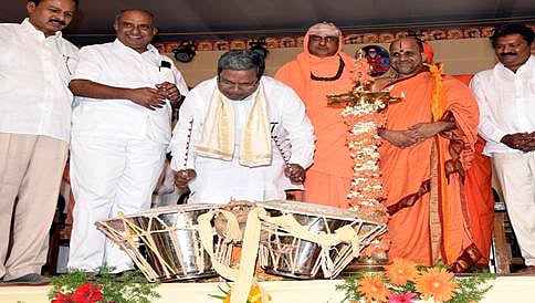 ಟ್ರಾಫಿಕ್ ಸಮಸ್ಯೆಗೆ ಮೇಲ್ಸೇತುವೆ ನಿರ್ಮಾಣ: ಸಿದ್ದರಾಮಯ್ಯ