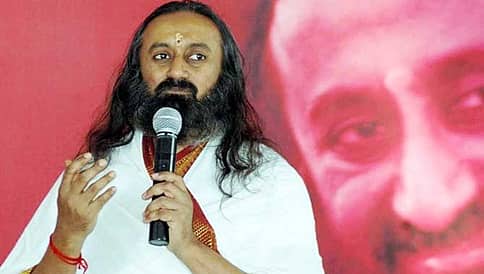 ಪುರುಷ ಮತ್ತು ಮಹಿಳೆ, ಇಬ್ಬರಿಗೂ ಶನಿ ಶಿಲೆ ಸ್ಪರ್ಶ ಅವಕಾಶ ಬೇಡ: ರವಿಶಂಕರ್ ಗುರೂಜಿ