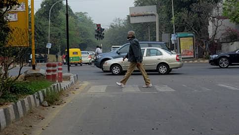 ಮುಖಕ್ಕೆ ಮುಸುಕು ಮುಚ್ಚಿಕೊಂಡು ದೆಹಲಿ ರಸ್ತೆಗಳಲ್ಲಿ ಅಲೆದ ಅಮಿತಾಬ್ ಬಚ್ಚನ್