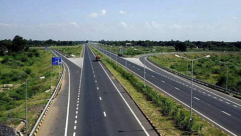 ಲೋಕೋಪಯೋಗಿ ಇಲಾಖೆಗೆ 7, 922 ಕೋಟಿ ಅನುದಾನ