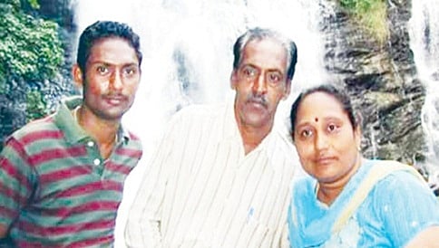 ಪ್ರೀತಿಸಿದವಳಿಗಾಗಿ ಹೆತ್ತವರನ್ನೇ ಸುಪಾರಿ ಕೊಟ್ಟು ಹತ್ಯೆ ಮಾಡಿಸಿದ ಮಗ!