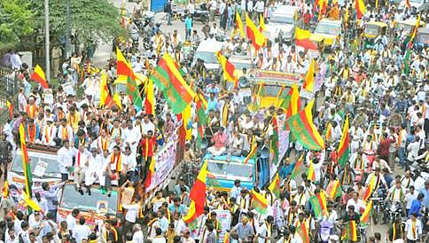 ಕಳಸಾ ಬಂಡೂರಿ ಯೋಜನೆ ಆಗ್ರಹಿಸಿ ಬೆಂಗಳೂರಿನಲ್ಲಿ ಕರವೇ ಪ್ರತಿಭಟನೆ