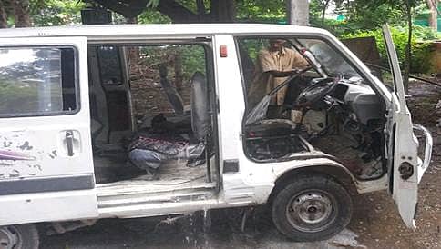 ಓಮ್ನಿ, ಬೈಕ್ ಗೆ ಬಸ್ ಡಿಕ್ಕಿ: ಒಂದೇ ಕುಟುಂಬದ ನಾಲ್ವರು ದುರ್ಮರಣ
