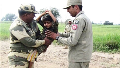 ಪಾಕ್ ನ ಪುಟ್ಟ ಬಾಲಕಿ ಪಾಲಿಗೆ "ಭಜರಂಗಿ ಭಾಯ್ ಜಾನ್" ಆದ ಭಾರತೀಯ ಯೋಧರು