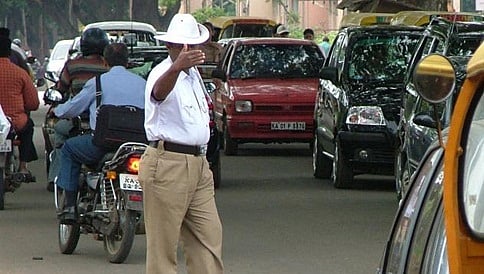 ಸಂಚಾರ ನಿಯಮ ಉಲ್ಲಂಘಿಸಿದರೆ ಮನೆ ಬಾಗಿಲಿಗೇ ನೋಟಿಸ್!