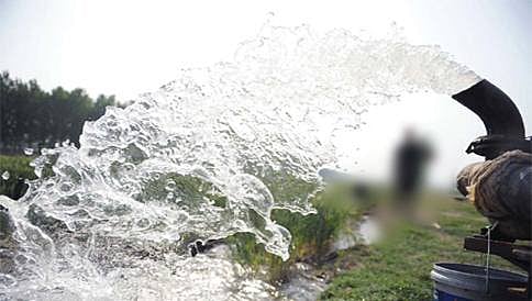 ಕುಡಿಯುವ ನೀರನ್ನು ಕದ್ದು ಬೆಳೆಗೆ ಬಳಸಿಕೊಂಡ ರೈತರು