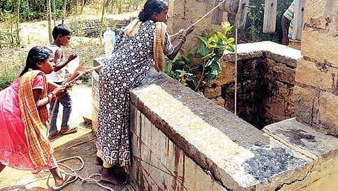ಕೋಲಾರದ ಈ ಗ್ರಾಮಸ್ಥರಿಗೆ ಬಾವಿ ನೀರು ವರದಾನ