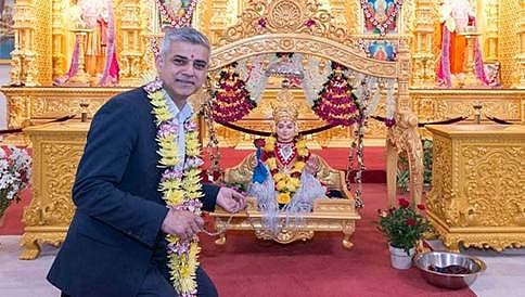 ಸ್ವಾಮಿ ನಾರಾಯಣ ಮಂದಿರಕ್ಕೆ ಲಂಡನ್ ನ ಮೊದಲ ಮುಸ್ಲಿಂ ಮೇಯರ್ ಭೇಟಿಯ ಚಿತ್ರ ವೈರಲ್