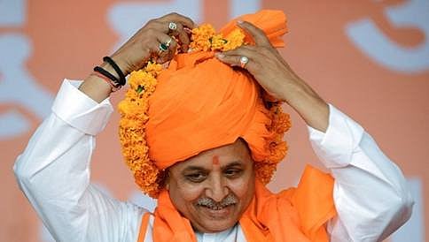 ವಿಎಚ್ ಪಿ ನಾಯಕ ಪ್ರವೀಣ್ ತೊಗಾಡಿಯಾ ಸಹೋದರನ ಭೀಕರ ಹತ್ಯೆ