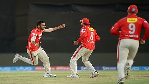ಎಡಗೈ ಸ್ಪಿನ್ನರ್ ಅಕ್ಷರ್ ಪಟೇಲ್ ಈಗ ಹ್ಯಾಟ್ರಿಕ್ ಶೂರ
