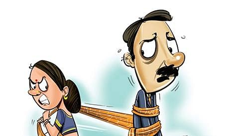 ಸೀರೆ ಮಾರಿ ಮೋಸ ಮಾಡಿದ ಶೋರೂಮ್: ಕೊನೆಗೂ ಹೋರಾಟದಲ್ಲಿ ಗೆದ್ದ ಮಹಿಳೆ